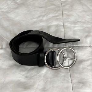 ~urban outfitters genuine leather belt